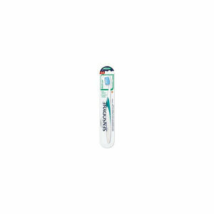 Sensodyne - Spazzolino Multicare - Pulizia Delicata Per Denti Sensibili